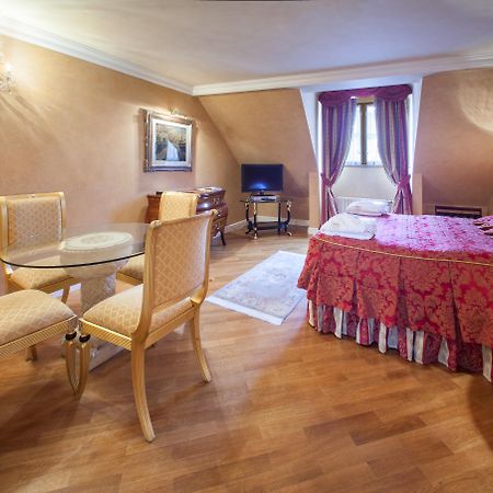 Alchymist Grand Hotel And Spa - Preferred Hotels & Resorts Прага Екстер'єр фото