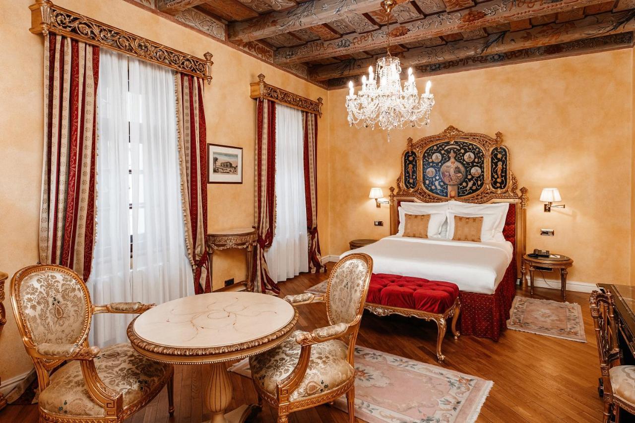 Alchymist Grand Hotel And Spa - Preferred Hotels & Resorts Прага Екстер'єр фото