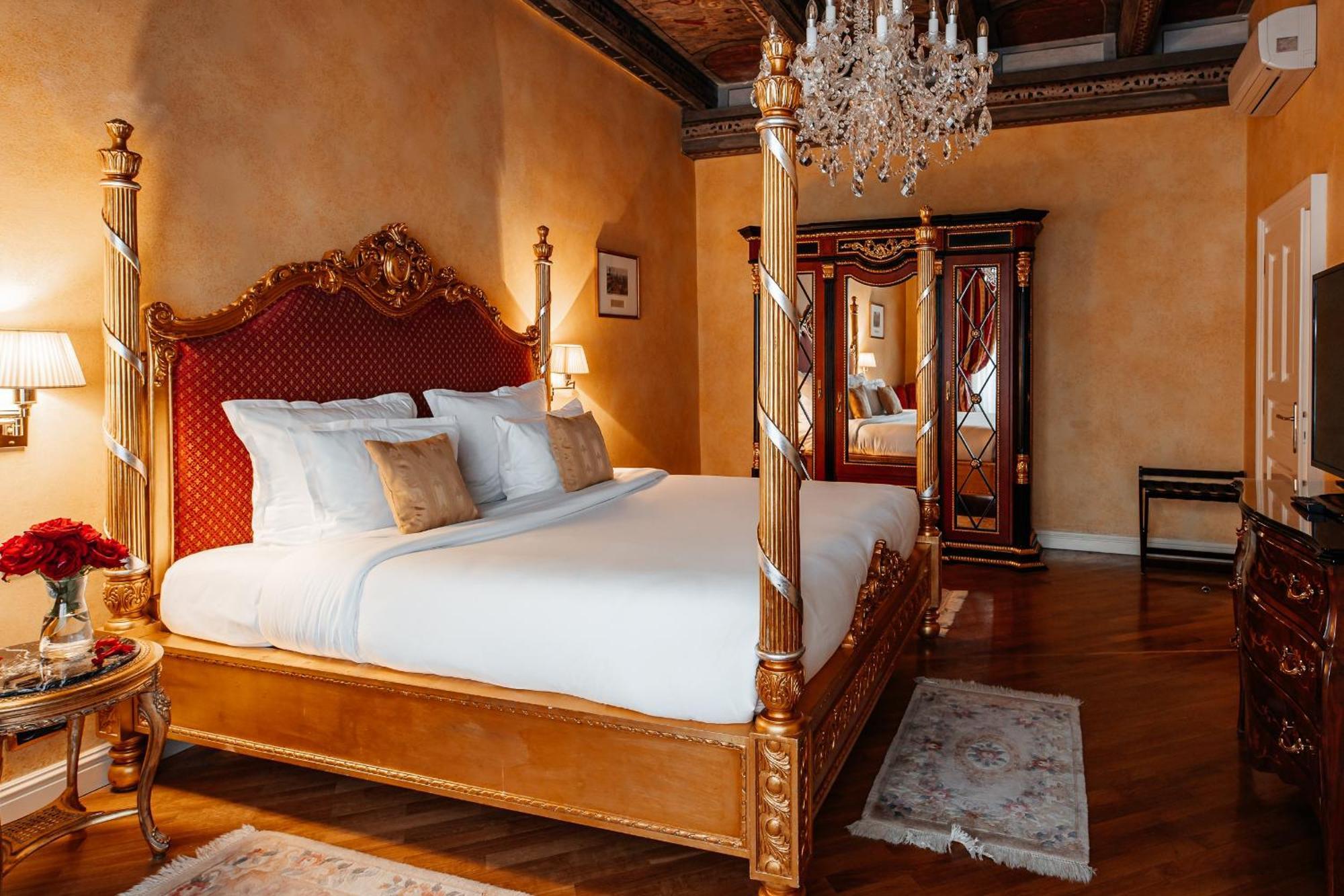 Alchymist Grand Hotel And Spa - Preferred Hotels & Resorts Прага Екстер'єр фото